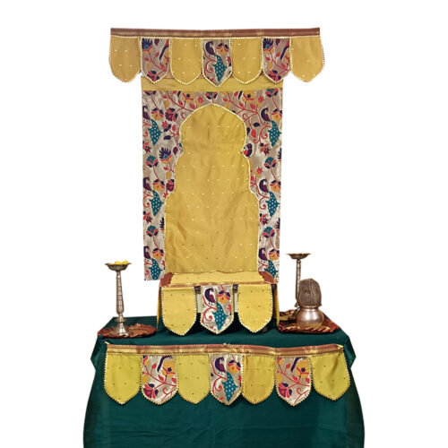 Paithani Gate Style Backdrop for Ganesh Chaturthi – Mango