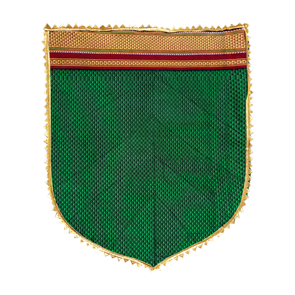 Paithani Banana Leaf Paan with Zari Border for Ganpati