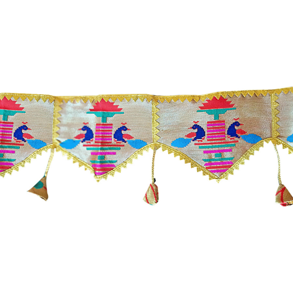 Diamond Pattern Toran