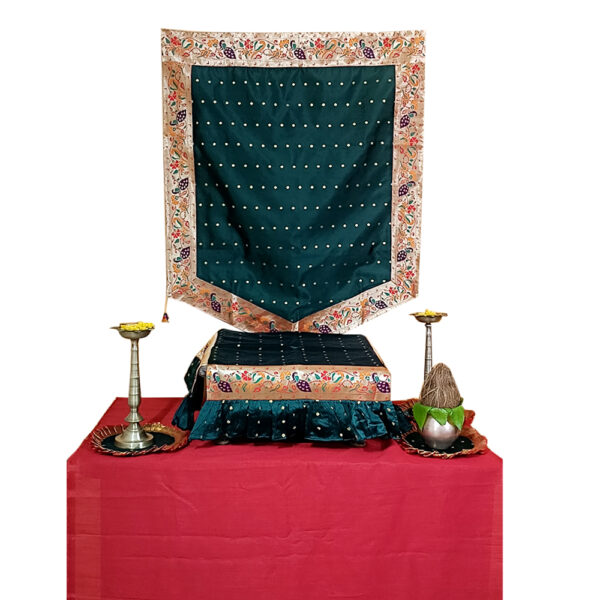 Paithani Side Pattern Backdrop for Ganesh Chaturthi – V-Cut Design in 6 Festive Colours